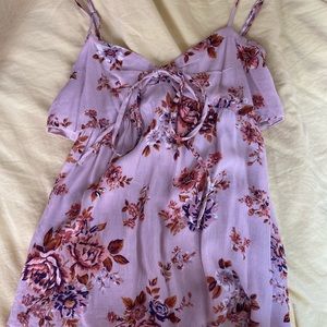 American Eagle floral top